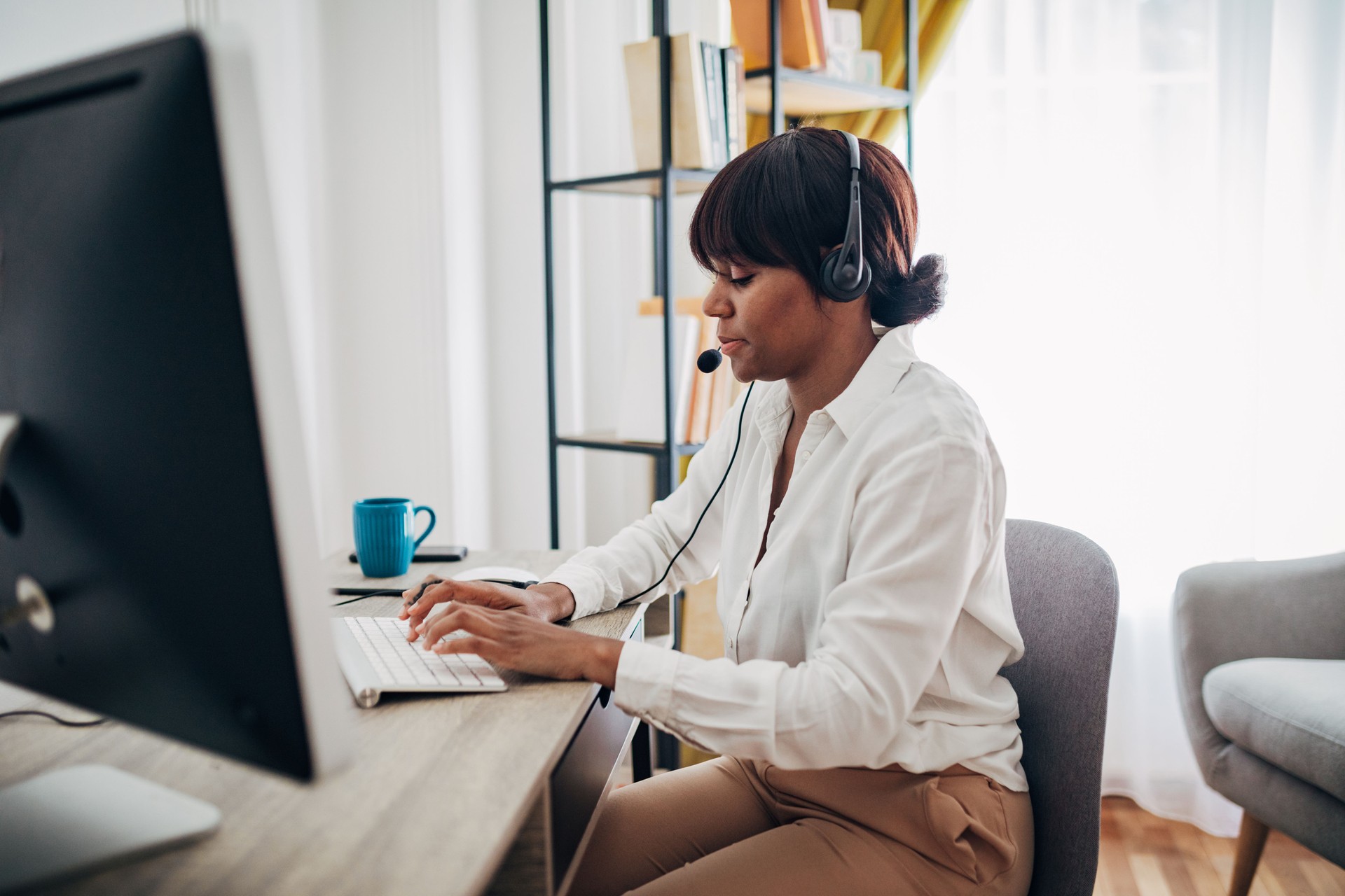 Female call center worker